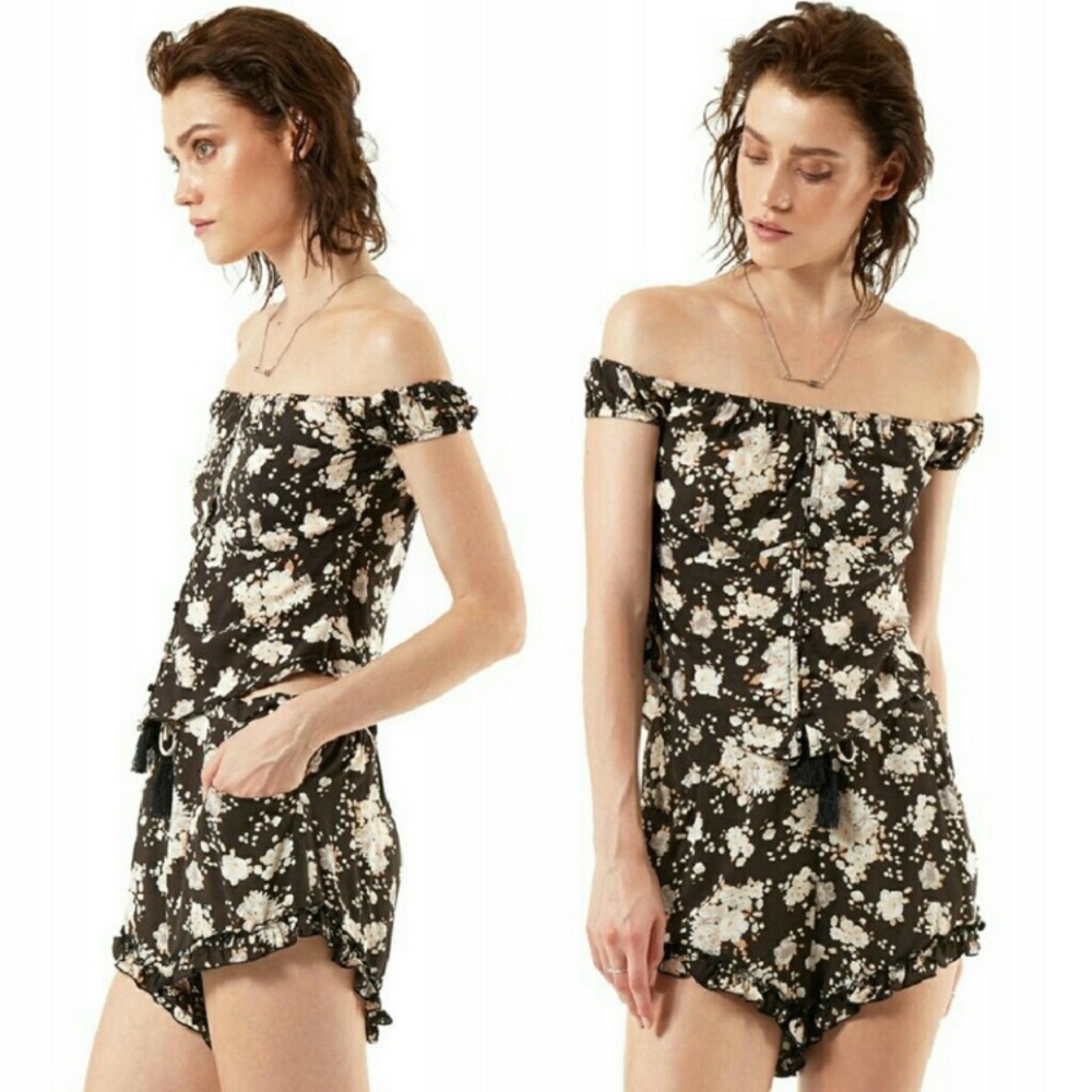Spell & The Gypsy Dancer Cami Caviar Top S